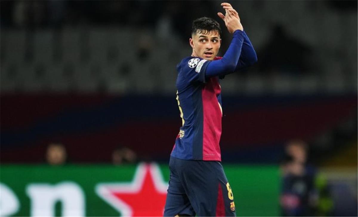 سأتحدث مع وكيلي.. بيدري يحسم موقفه من الاستمرار مع برشلونة