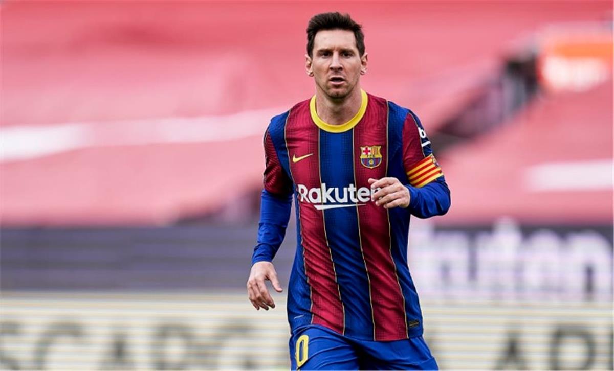 ميسي يعترف: كنت محظوظًا بقضاء حياتي في برشلونة