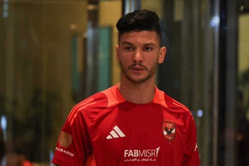 أشعة جديدة للدولي أشرف داري لتحديد مدة غيابه عن الملاعب