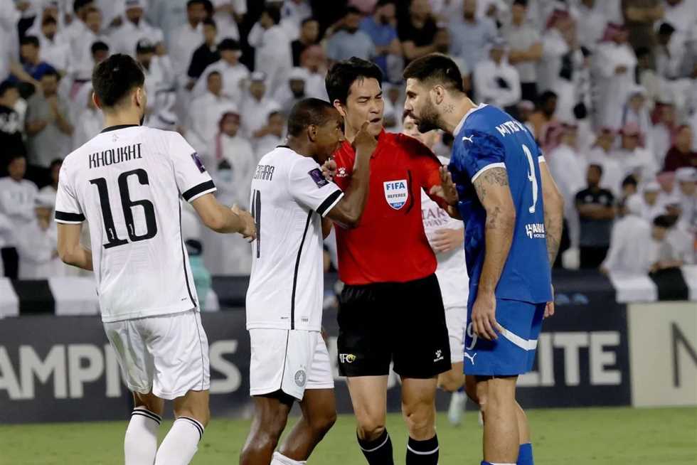 حكم مباراة الهلال والسد يغلق حسابه على «إكس» بسبب الهجوم عليه