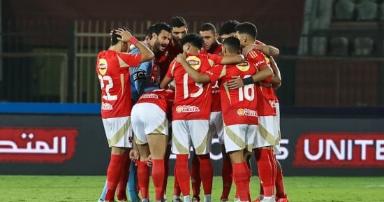 الأهلي يصرف مقدم عقود اللاعبين المحليين بالفريق