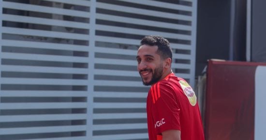 كريم فؤاد يقترب من إنهاء المرحلة الثانية من برنامج التأهيل من الصليبى