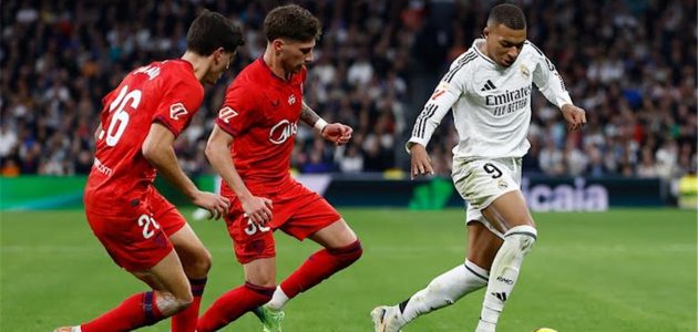 رجل مباراة ريال مدريد وإشبيلية في الدوري الإسباني