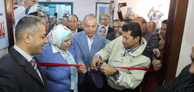 وزير الشباب والرياضة يفتتح نزل شباب المنيا (صور)
