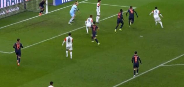 بمشاركة مرموش.. آينتراخت فرانكفورت يسقط أمام ماينز في الدوري الألماني