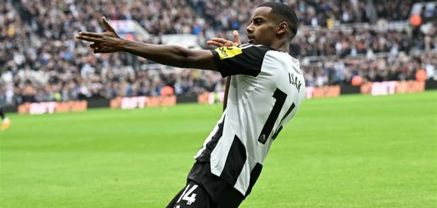 جدول ترتيب هدافي الدوري الإنجليزي.. ثنائية إيزاك تهدد محمد صلاح وهالاند