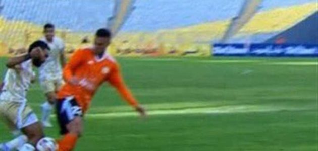 الشوط الأول من مباراة الأهلي ضد فاركو: «قذيفة» المترجي.. و«بانينكا» إمام عاشور (فيديو)