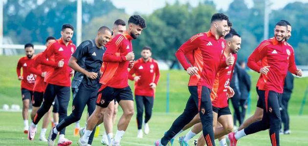 مران خفيف للاعبي الأهلي فى فندق الإقامة بجنوب إفريقيا