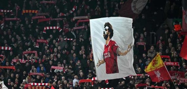 احتفالات تاريخية في «آنفيلد» بتجديد محمد صلاح