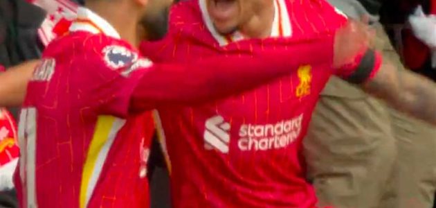 البصمة الأولى.. محمد صلاح يصنع هدف ليفربول ضد وست هام واحتفال خاص (فيديو)