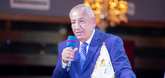 «استجابة للمطالب».. كامل أبوعلي يتراجع عن الاستقالة من رئاسة المصري