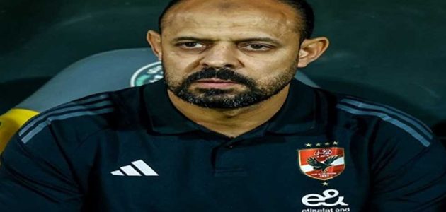 النحاس يعقد محاضرة فنية قبل ساعات من مباراة الأهلي وفاركو في الدوري